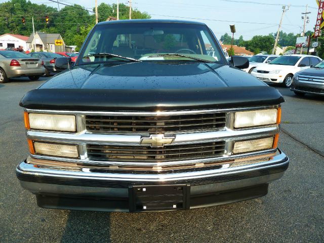 Chevrolet C1500 1996 photo 2