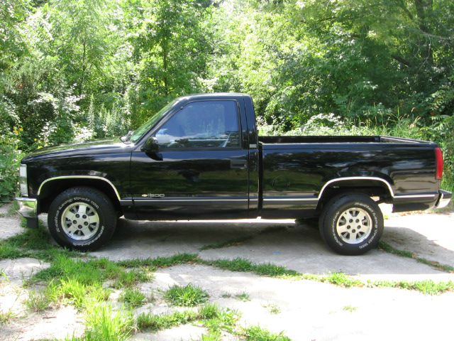 Chevrolet C1500 1997 photo 1