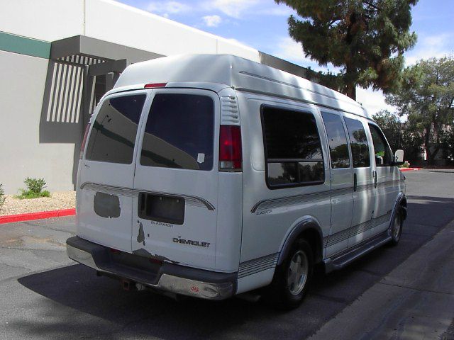 Chevrolet C1500 1997 photo 12