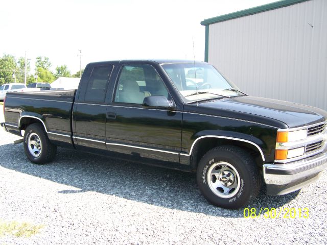 Chevrolet C1500 1997 photo 1