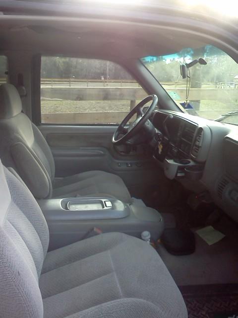 Chevrolet C1500 1997 photo 2