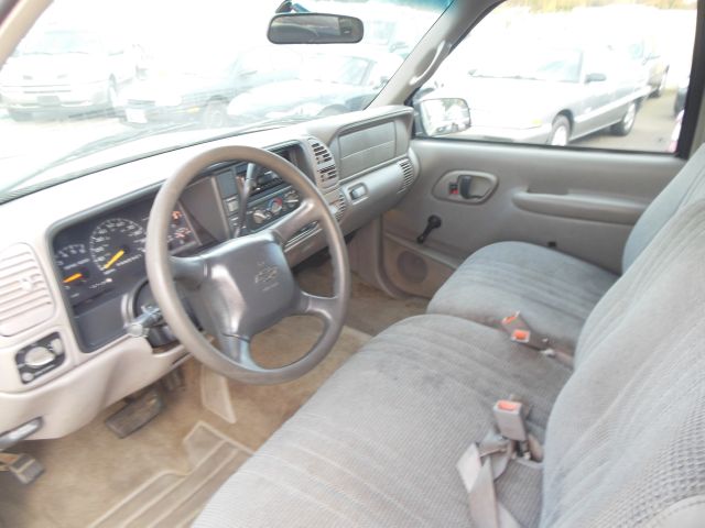 Chevrolet C1500 1998 photo 1
