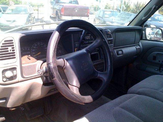 Chevrolet C1500 1998 photo 1