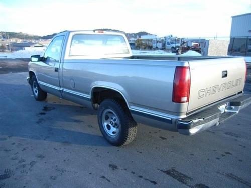 Chevrolet C1500 1998 photo 2