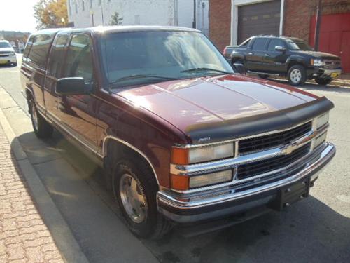 Chevrolet C1500 1998 photo 2