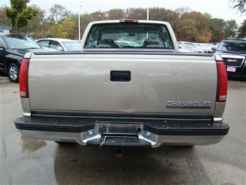 Chevrolet C1500 1998 photo 2