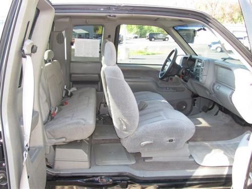 Chevrolet C1500 1998 photo 2