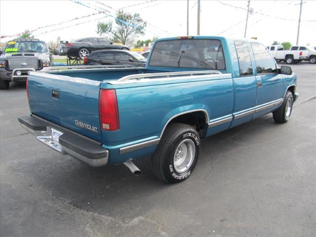 Chevrolet C1500 1998 photo 3