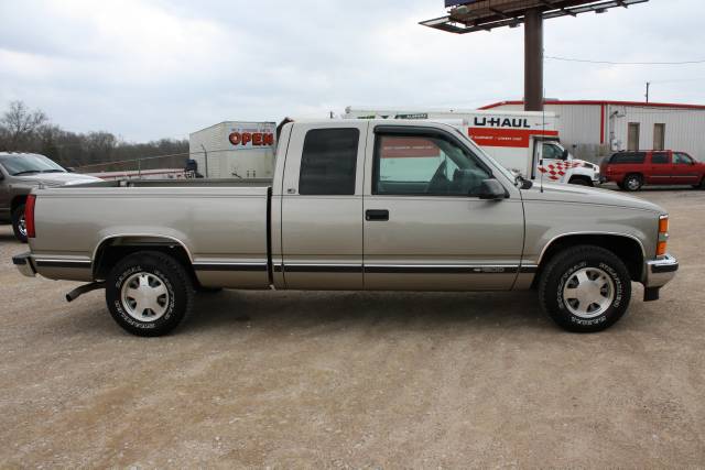 Chevrolet C1500 1999 photo 3