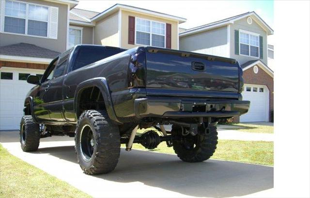 Chevrolet C1500 2003 photo 2