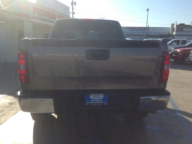 Chevrolet C1500 2008 photo 3