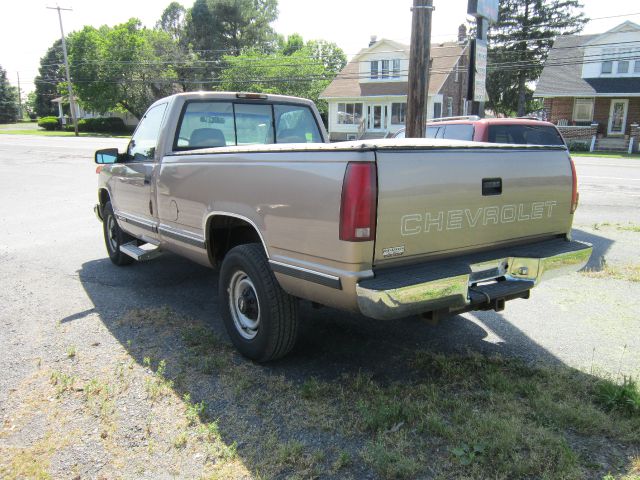 Chevrolet C2500 1997 photo 1