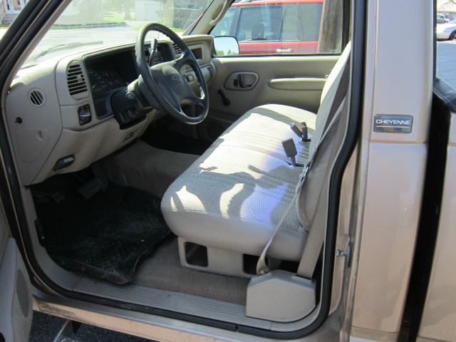 Chevrolet C2500 1997 photo 4