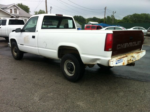 Chevrolet C2500 1998 photo 4