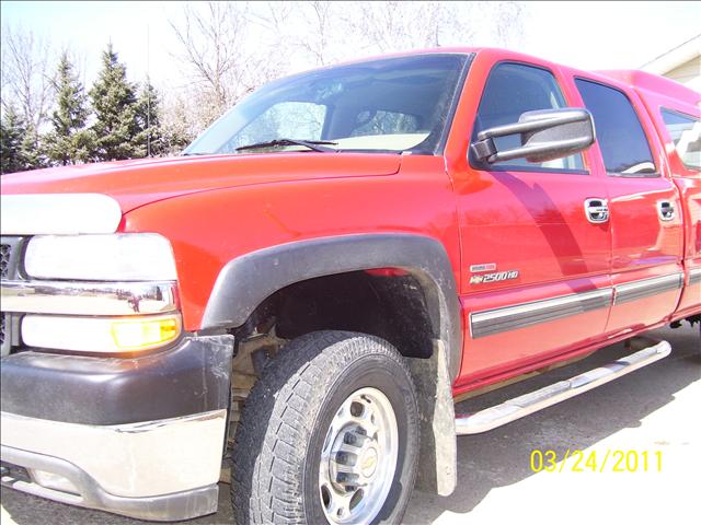 Chevrolet C2500 2002 photo 2