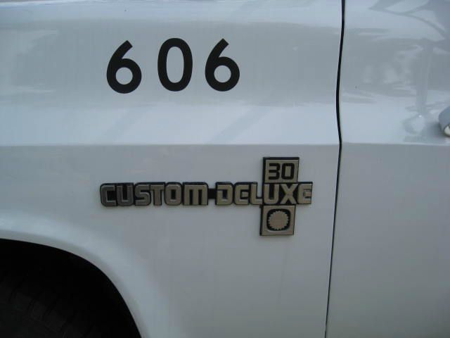 Chevrolet C30 1984 photo 4