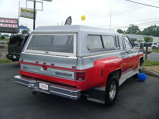 Chevrolet C30 1985 photo 2
