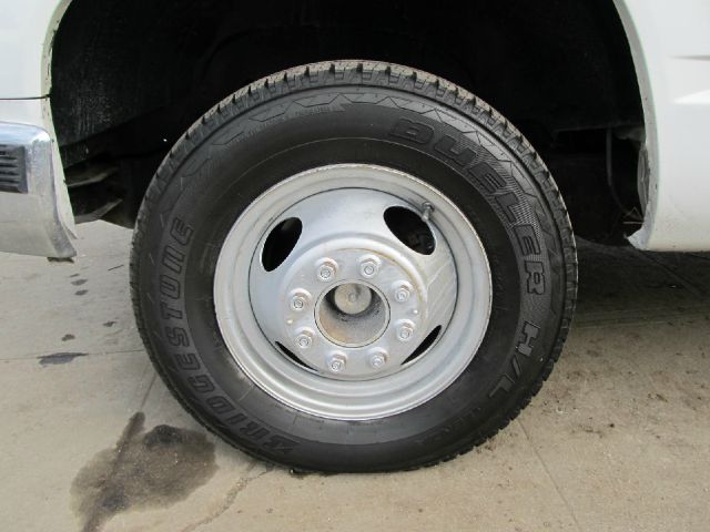 Chevrolet C3500 1989 photo 2