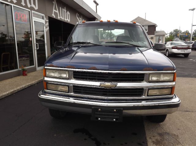 Chevrolet C3500 1995 photo 2