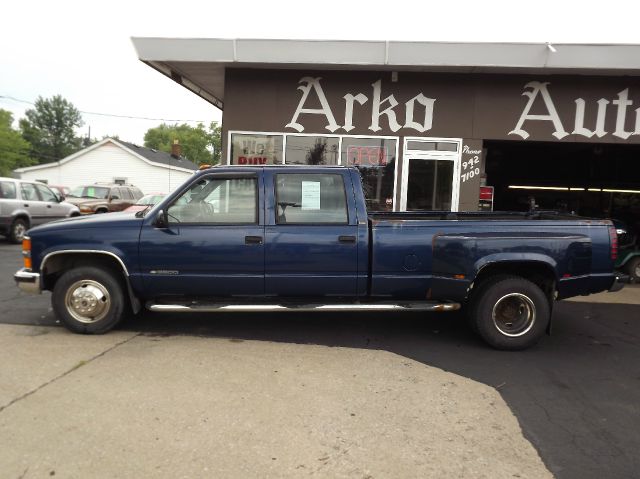 Chevrolet C3500 1995 photo 3