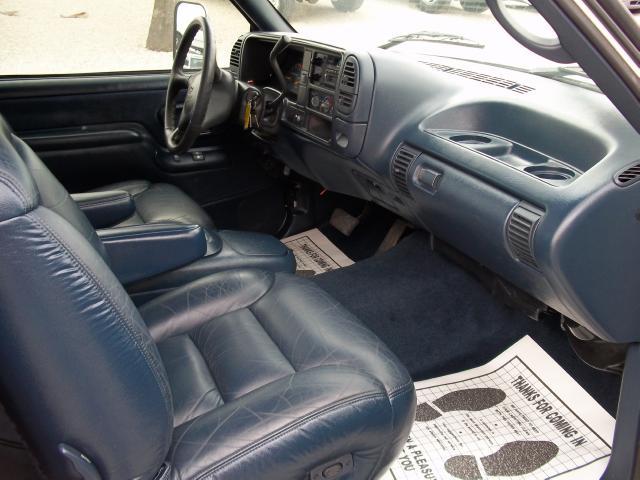 Chevrolet C3500 1996 photo 3