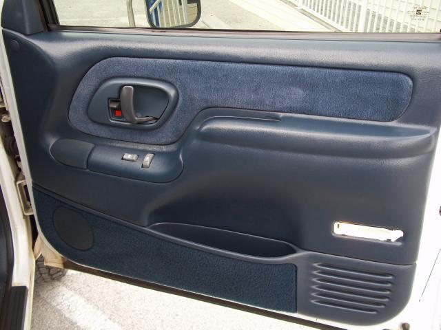 Chevrolet C3500 1996 photo 4