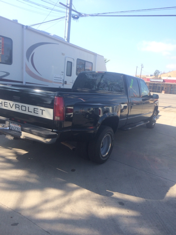Chevrolet C3500 1997 photo 2