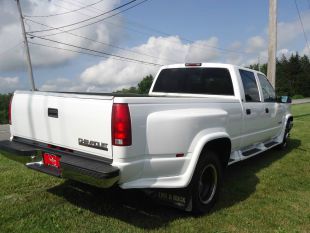 Chevrolet C3500 1998 photo 2