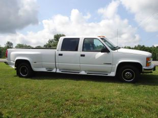 Chevrolet C3500 1998 photo 3