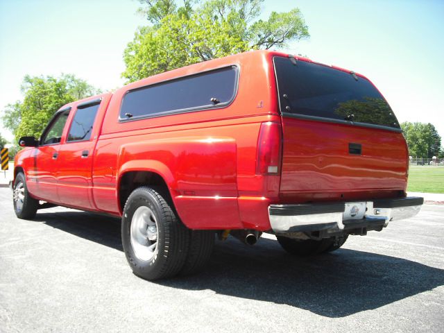 Chevrolet C3500 1998 photo 11