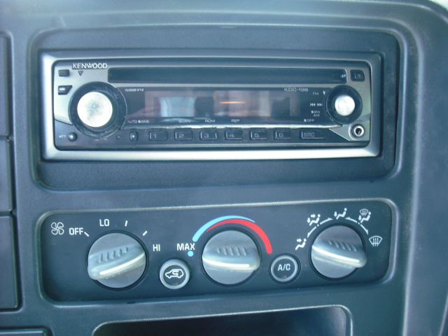 Chevrolet C3500 1998 photo 14