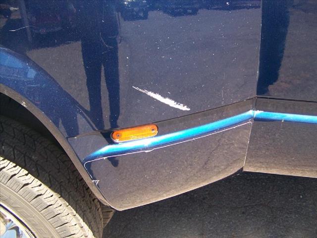 Chevrolet C3500 1999 photo 11