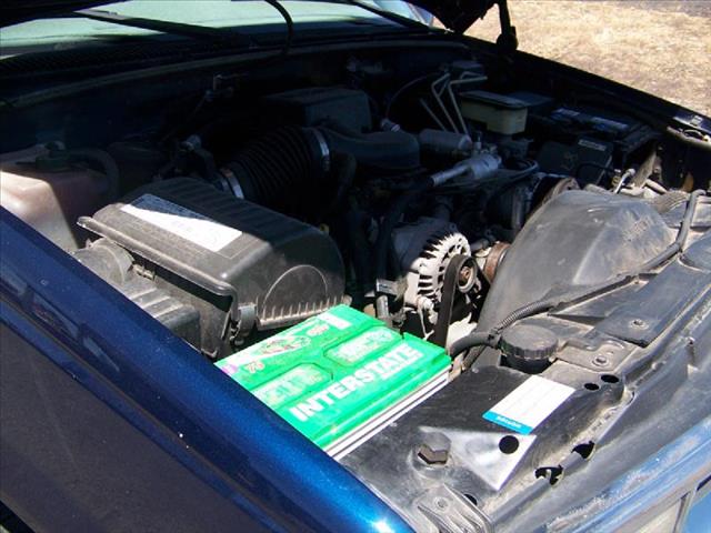 Chevrolet C3500 1999 photo 5