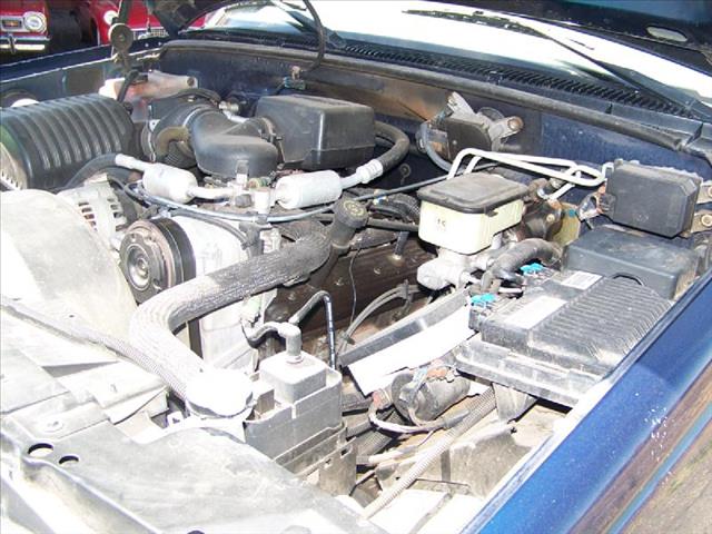 Chevrolet C3500 1999 photo 6