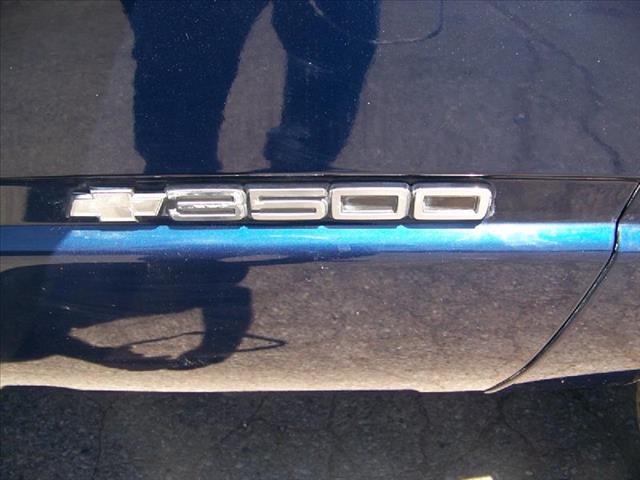 Chevrolet C3500 1999 photo 7