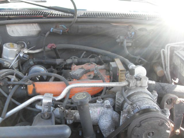 Chevrolet C3500 1999 photo 2