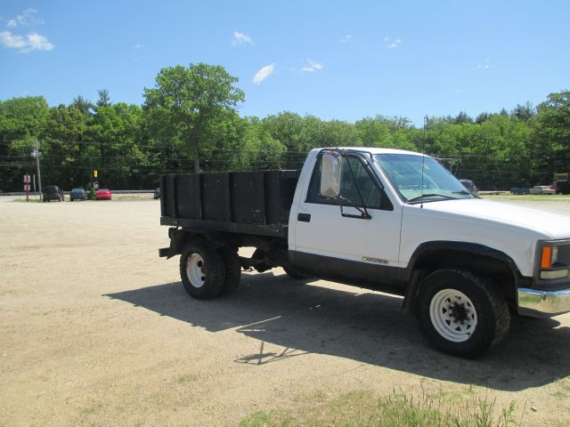 Chevrolet C3500 2000 photo 2
