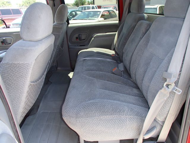 Chevrolet C3500 2000 photo 14