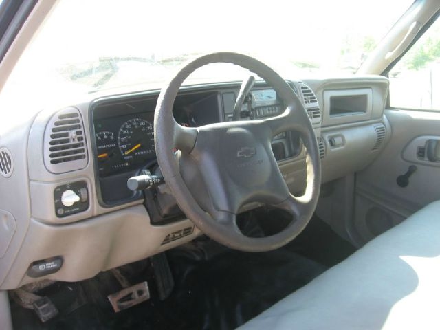 Chevrolet C3500 2000 photo 1