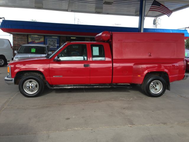Chevrolet C3500 2000 photo 2