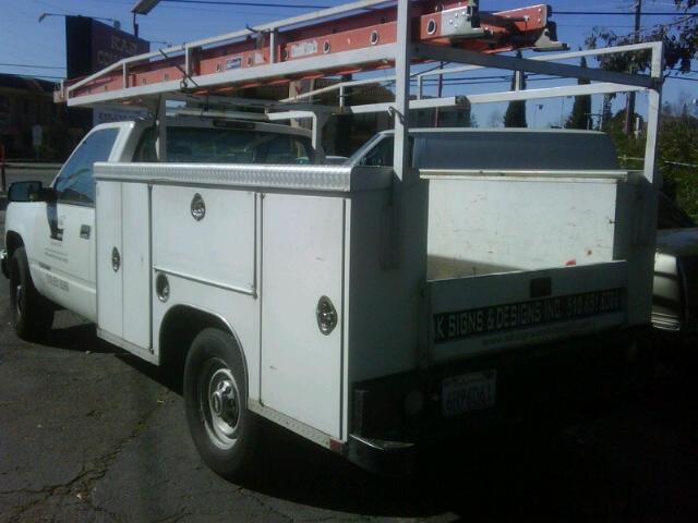 Chevrolet C3500 2000 photo 2