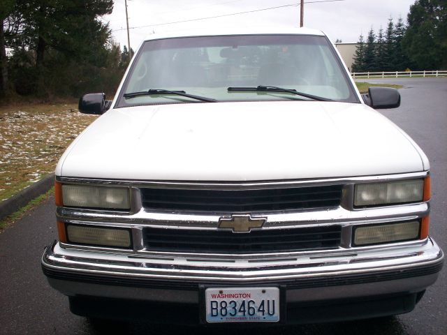 Chevrolet C3500 2000 photo 3