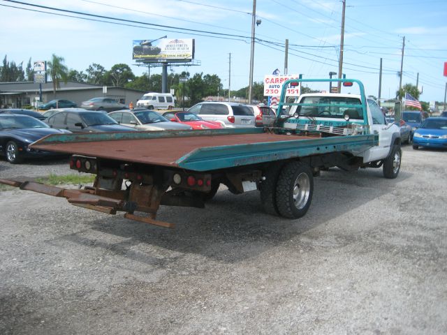 Chevrolet C3500 2000 photo 2