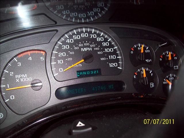 Chevrolet C3500 2004 photo 3