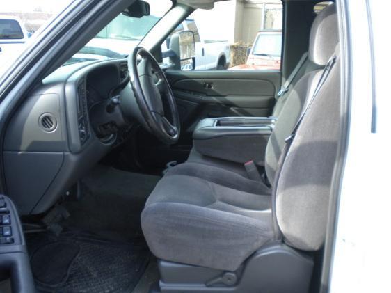 Chevrolet C3500 2006 photo 2