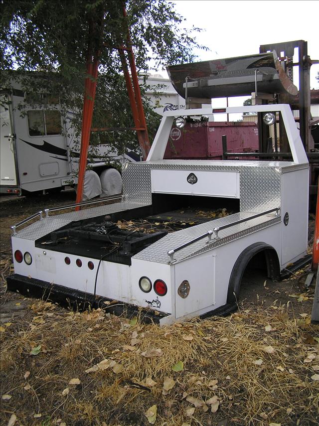 Chevrolet C4500 AWD Luxury Collection WITH NAV Crew Cab Pickup
