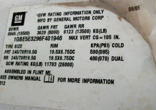 Chevrolet C5500 Sle-1 AWD Crew Cab Pickup