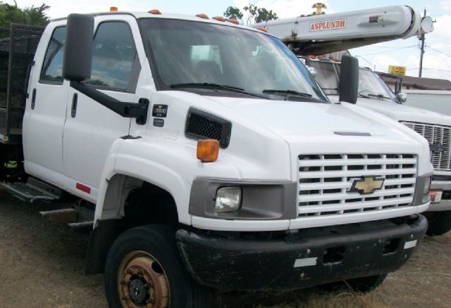Chevrolet C5500 2006 photo 2