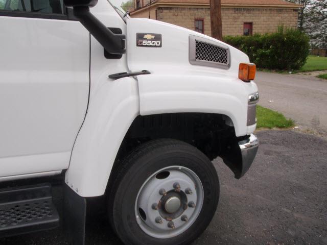 Chevrolet C5500 2008 photo 1
