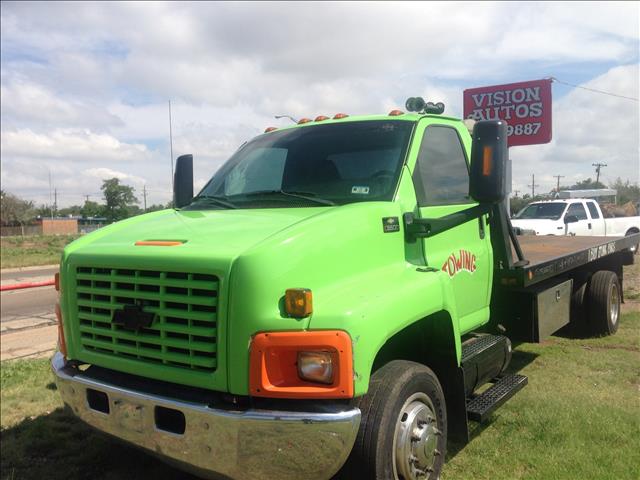 Chevrolet C6500 2003 photo 2